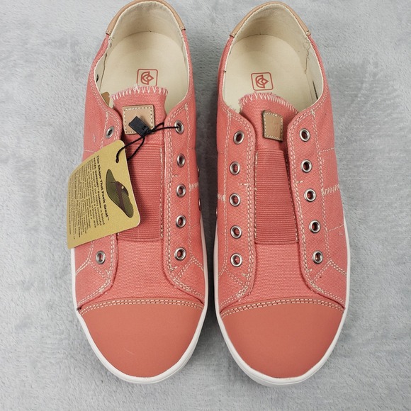 NWT Spenco Malibu Coral Canvas Leather Slip On Sneakers Women 9 Shoes Casual - Picture 2 of 12